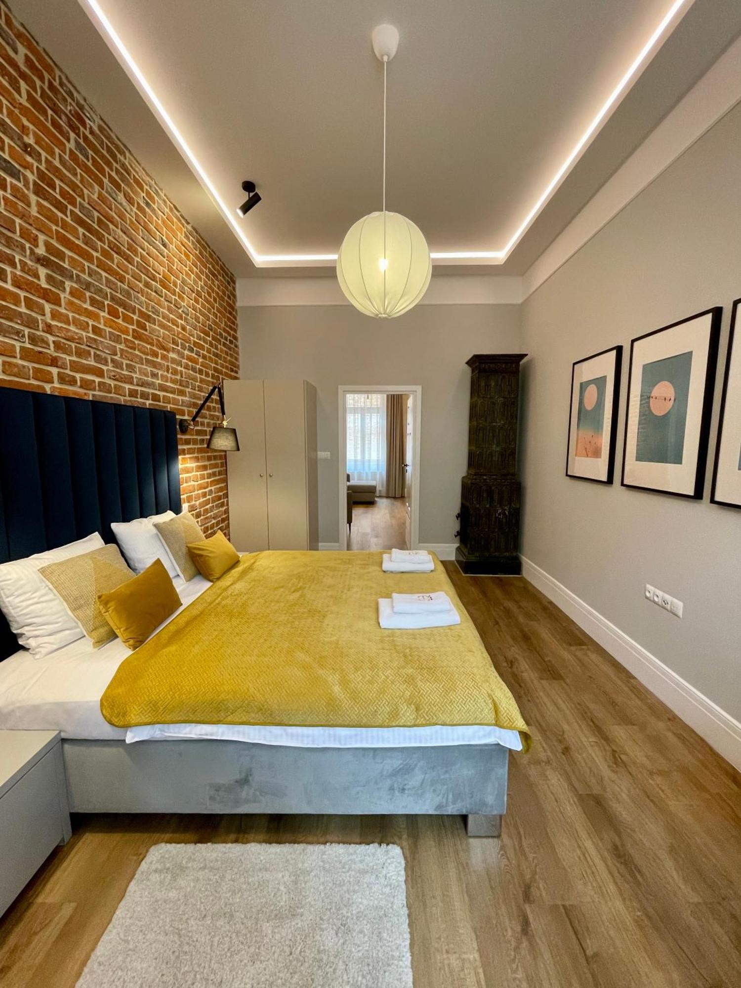 Golden Queen Apartments City Center Krakow Ngoại thất bức ảnh