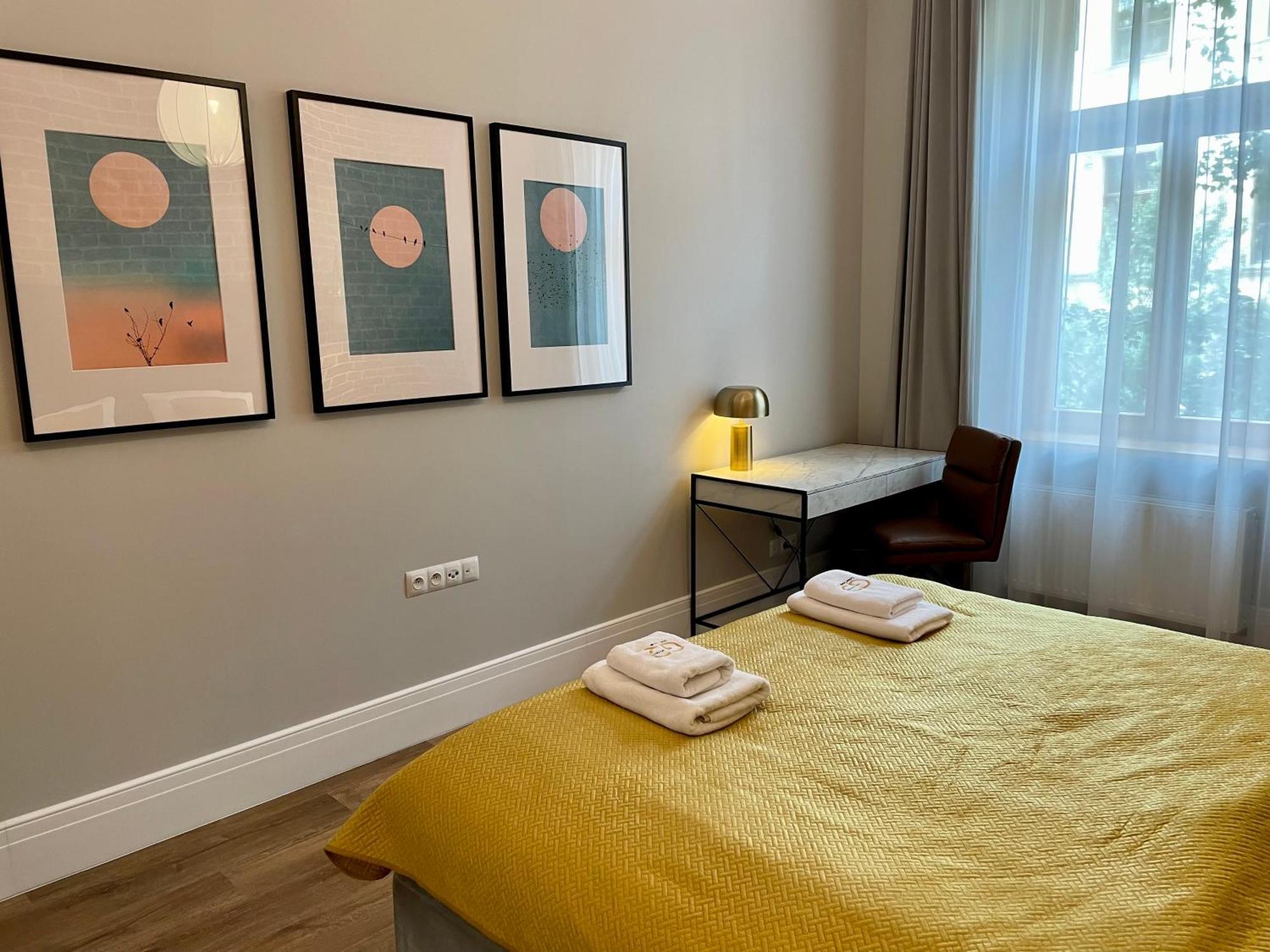Golden Queen Apartments City Center Krakow Ngoại thất bức ảnh
